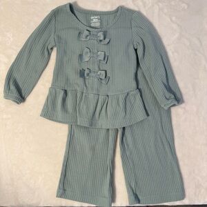 Carter’s Baby Girl Ribbed 2-Piece Outfit | Muted Blue Bow Top & Pants |‎ 18M